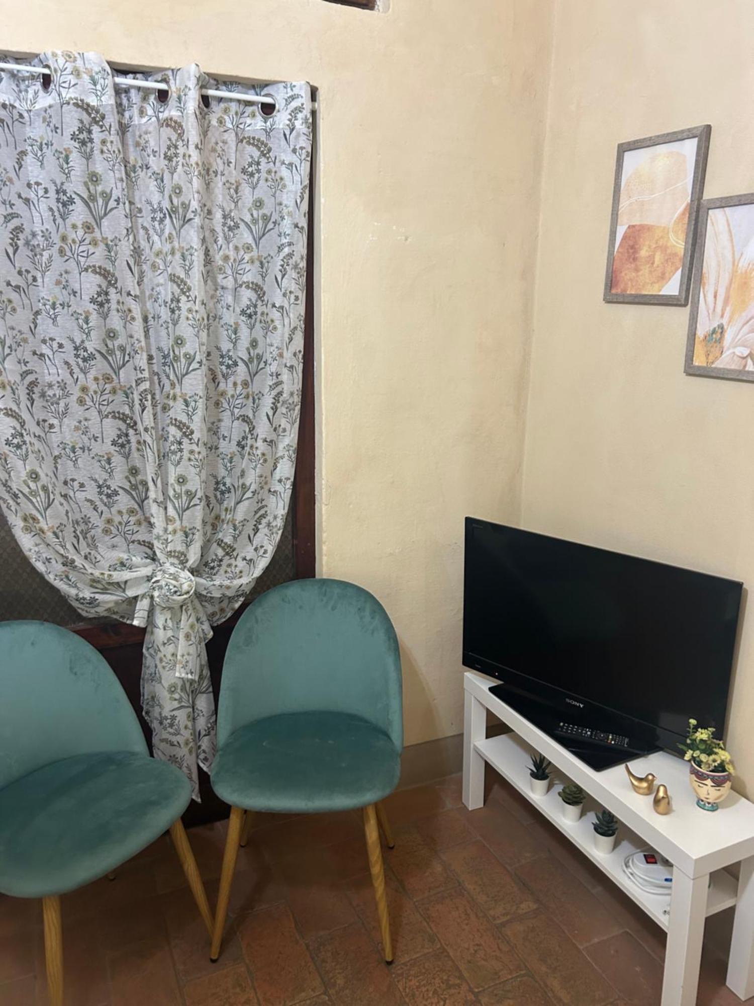 Il Giardino Segreto B&B Вольтерра Экстерьер фото