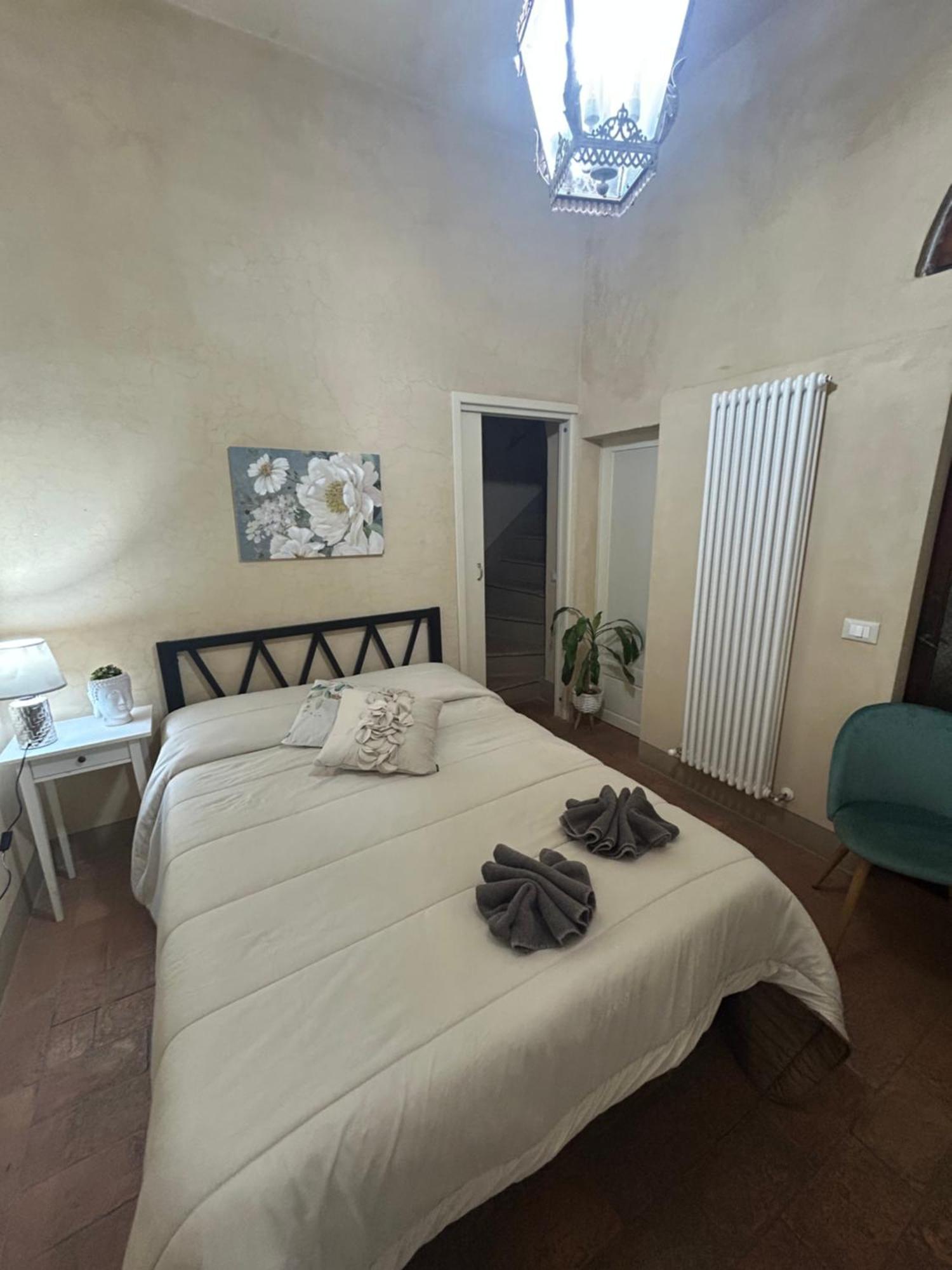 Il Giardino Segreto B&B Вольтерра Экстерьер фото